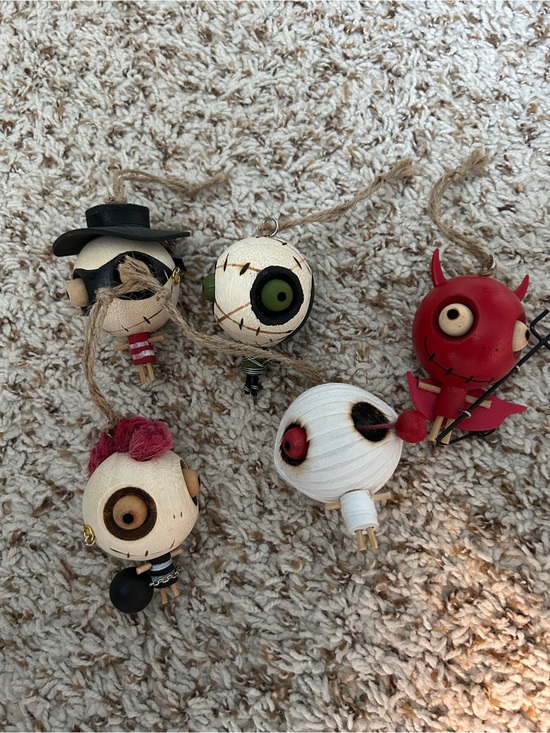 Pier 1 Other - Pier 1 Imports Crazy Heads Halloween Wooden Ornaments Lot of 5 Like New
